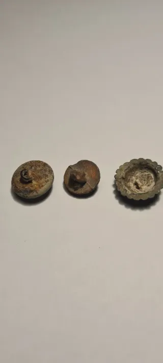 3 Botones Hispano Musulmanes Antiguos