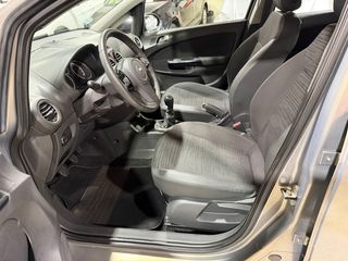 Opel Corsa 2014 1.4i 100CV