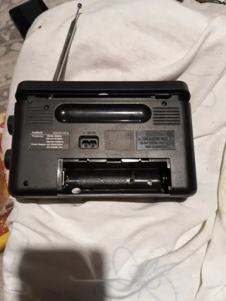 Radio Kooltech Negra AM/FM/SW