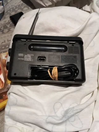 Radio Kooltech Negra AM/FM/SW