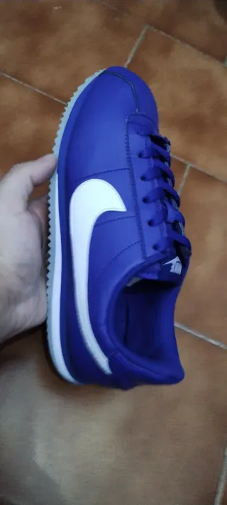 Nike Cortez Azul y Blanco talla 39