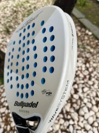 Pala Bullpadel Neuron Cloud Precintada