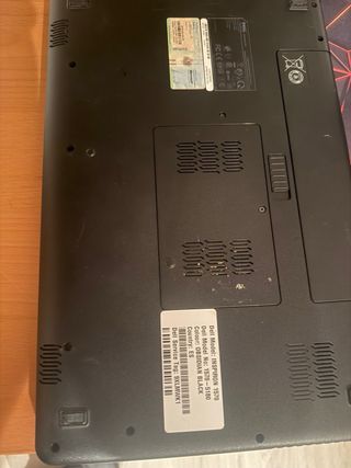 Dell Inspiron Laptop  con SSD 256GB + HHD 250