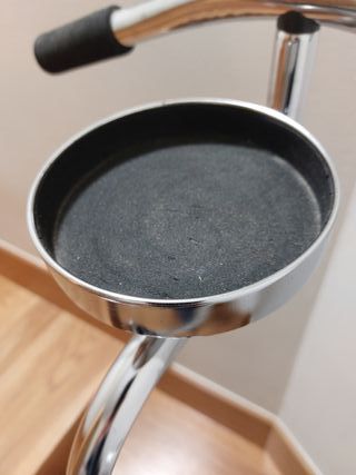 Galán de noche moderno metal y goma