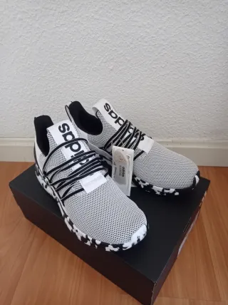 Zapatillas Adidas Blancas y Negras