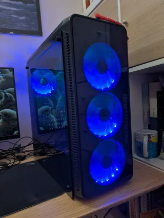 PC Gaming Sobremesa RGB En Garantía