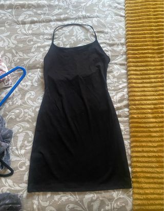 Vestido Negro Ajustado