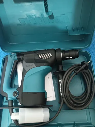 Martillo Makita HR2811FT Nuevo