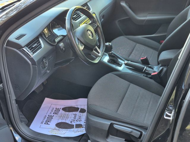 Skoda Octavia 2015 DSG 1.6 TDI