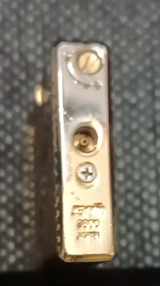 4 Elegantes Mecheros Dorados y Plateados