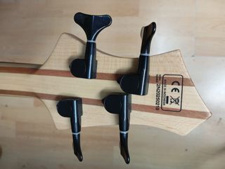 Bajo Marcus Miller M5