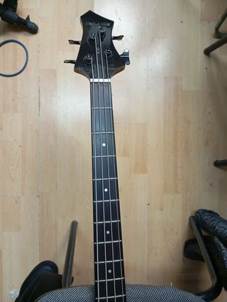 Bajo Marcus Miller M5