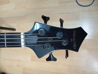 Bajo Marcus Miller M5
