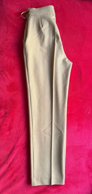 Pantalones beige/marrón