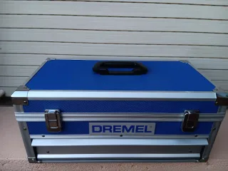 Maletín Dremel 8220