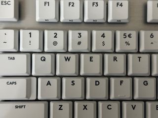 Teclado Logitech G915 TKL US