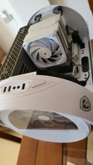 Caja PC Mars Gaming Cyclon Blanca