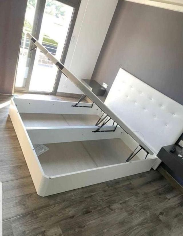 Canapé com colchão para separação de viscoelástica ou líquidos