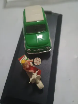 Modellino Fiat 500 Pizza di Gennaro Vitesse 1:43