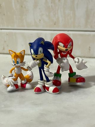 Figuras Sonic, Tails e Knuckles