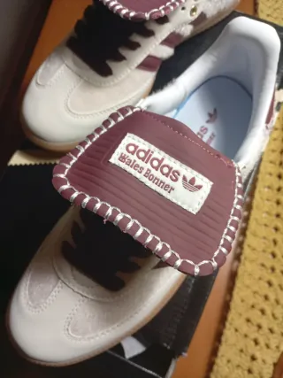 Zapatillas Adidas Wales Bonner granate/Blanco