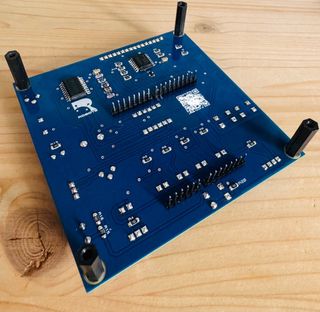 Tarjeta de aprendizaje para Arduino Uno.