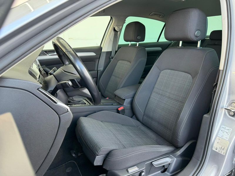 Volkswagen Passat Excecutive 1.6 TDI 2021, foto 13