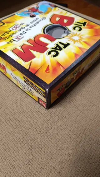 Tic Tac BOOM! Juego de mesa Goliath