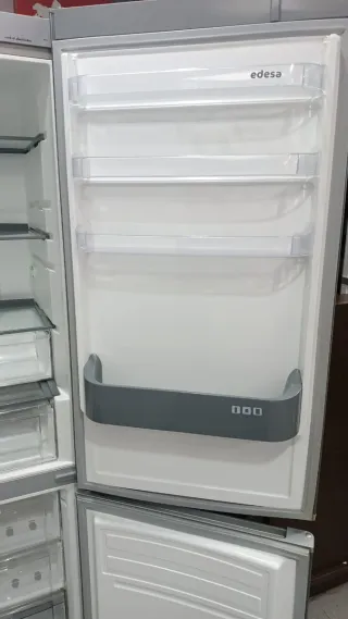 Nevera Edesa altura 1:85 cm ancho 60cm Clases A+