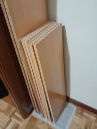 Estantería de Madera.