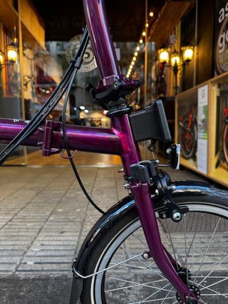 Brompton C-Line Explore M12 Amethyst Lacquer