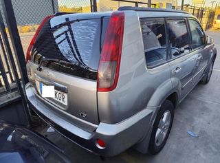 260108h925 faro nissan x-trail - 2.2 dci mt 225996