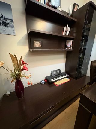 Mueble salón con armario cristal