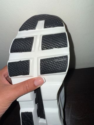 Zapatillas On Running Cloudtec Blancas/Grises