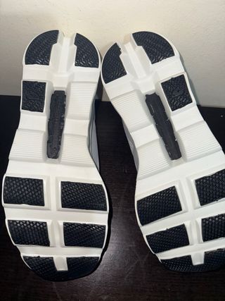 Zapatillas On Running Cloudtec Blancas/Grises