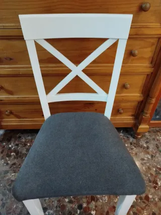 Juego de 4 Sillas comedor Blancas