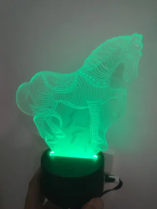 Lámpara 3D LED con forma de caballo