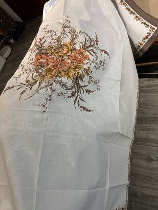 Toalha de mesa quadrada floral 150x150