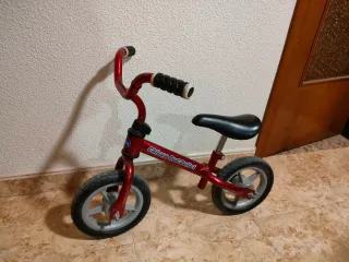 Bicicleta roja Chicco