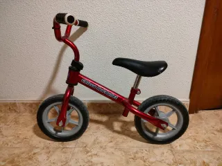 Bicicleta roja Chicco