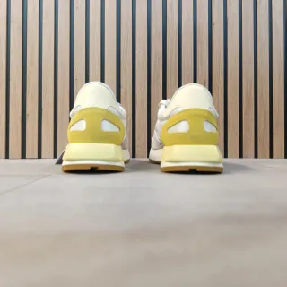 Zapatillas Lacoste Mujer Blancas y Amarillas