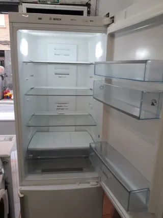 Nevera de la marca BOSCH con eficiencia energéti