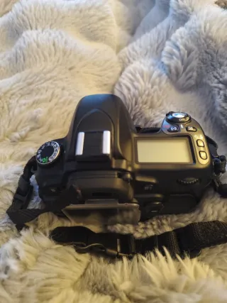 Cámara Nikon D80 Reflex Negra