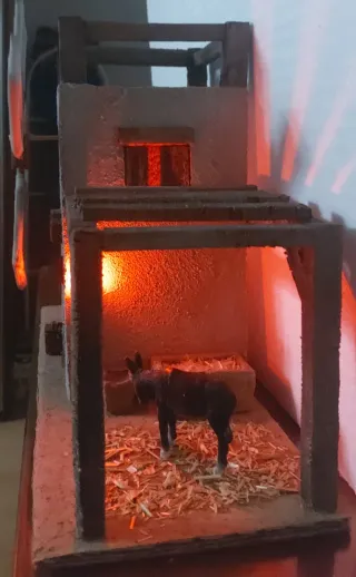 Molino Artesanal Establo Gallinero Figura 12cm