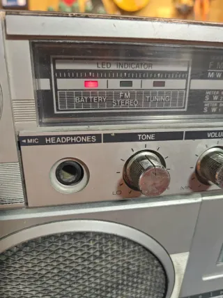 Radio Cassette CONTEC Vintage Gris