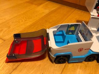 Camión Patrulla Canina con Figuras