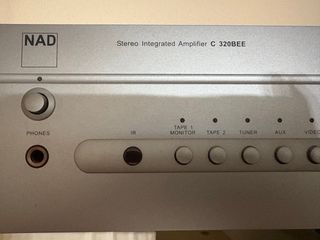 Amplificador NAD C 320BEE Altavoces Infinity