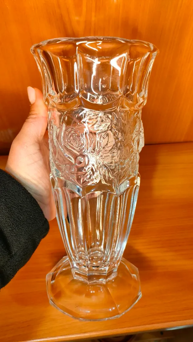 Vaso per Fiori in Cristallo Intagliato e Lavorato 640513971