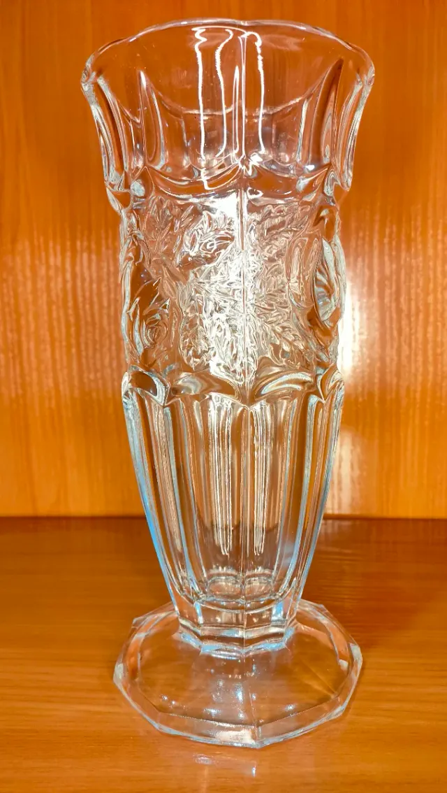 Vaso per Fiori in Cristallo Intagliato e Lavorato 640513971