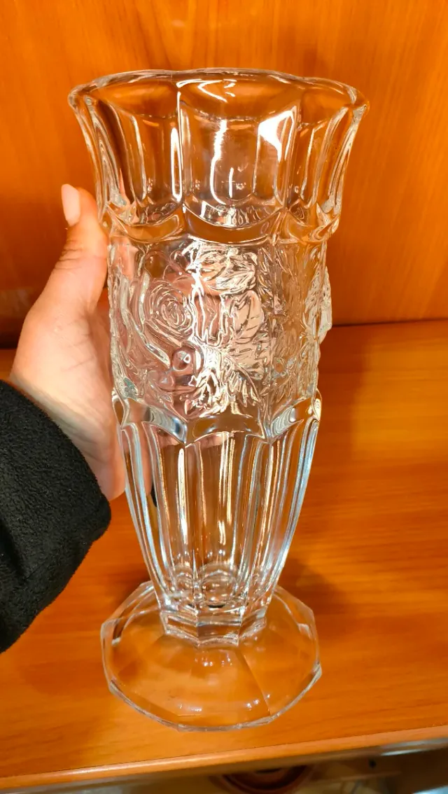 Vaso per Fiori in Cristallo Intagliato e Lavorato 640513971